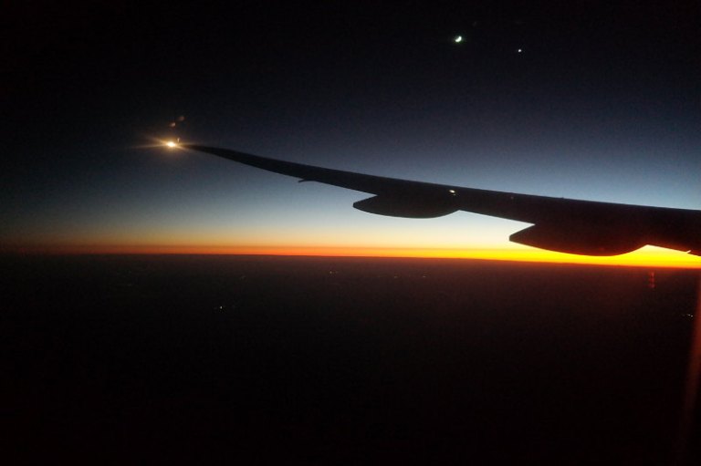 Sonnenaufgang über Australien Flugzeug