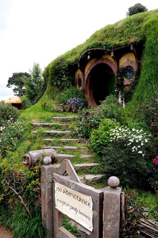 hobbiton_08_bilbo