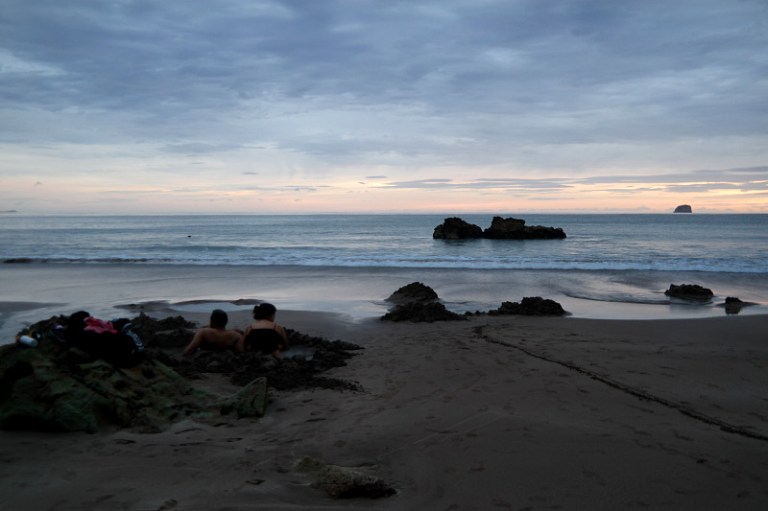 hot_water_beach_04