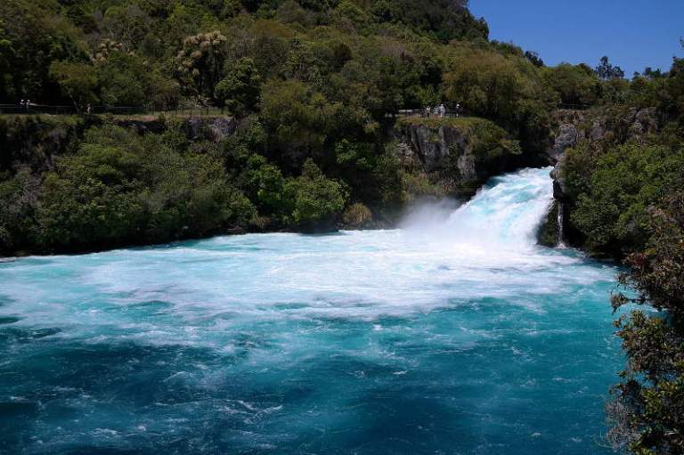 huka_falls_03