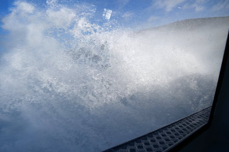 stewart_island_02_fähre_wellen