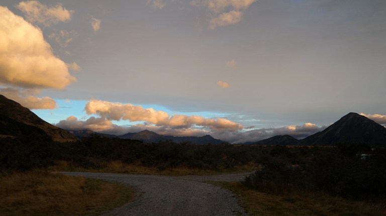 sonnenaufgang_see_arthurs_pass_03