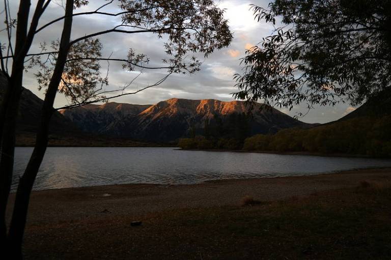 sonnenaufgang_see_arthurs_pass_04