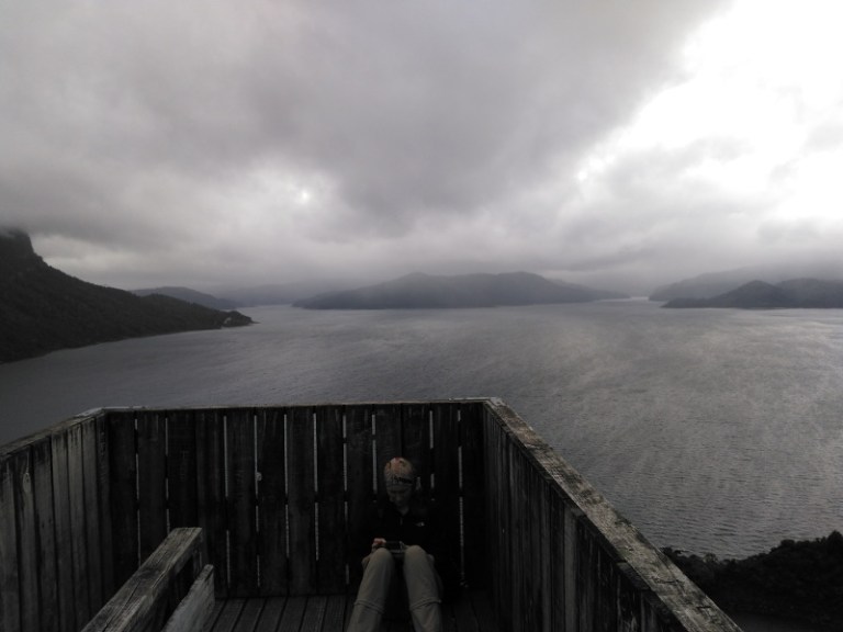 lake_waikaremoana_03