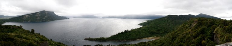 lake_waikaremoana_10