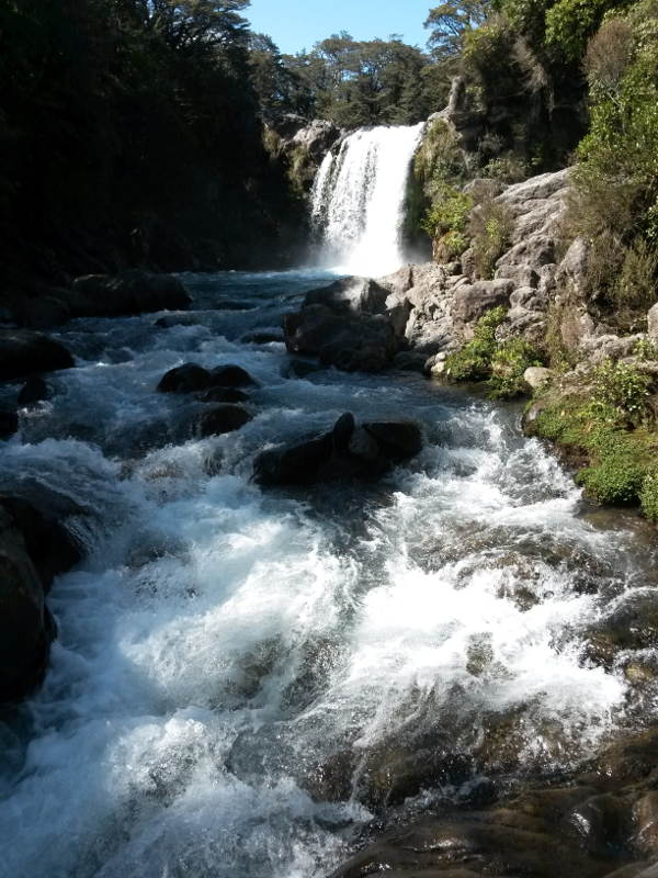Neuseeland Wasserfall ohne Stativ